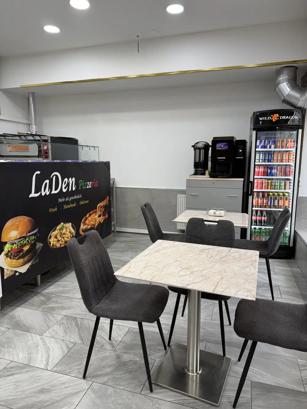 LaDen Pizzeria Theke