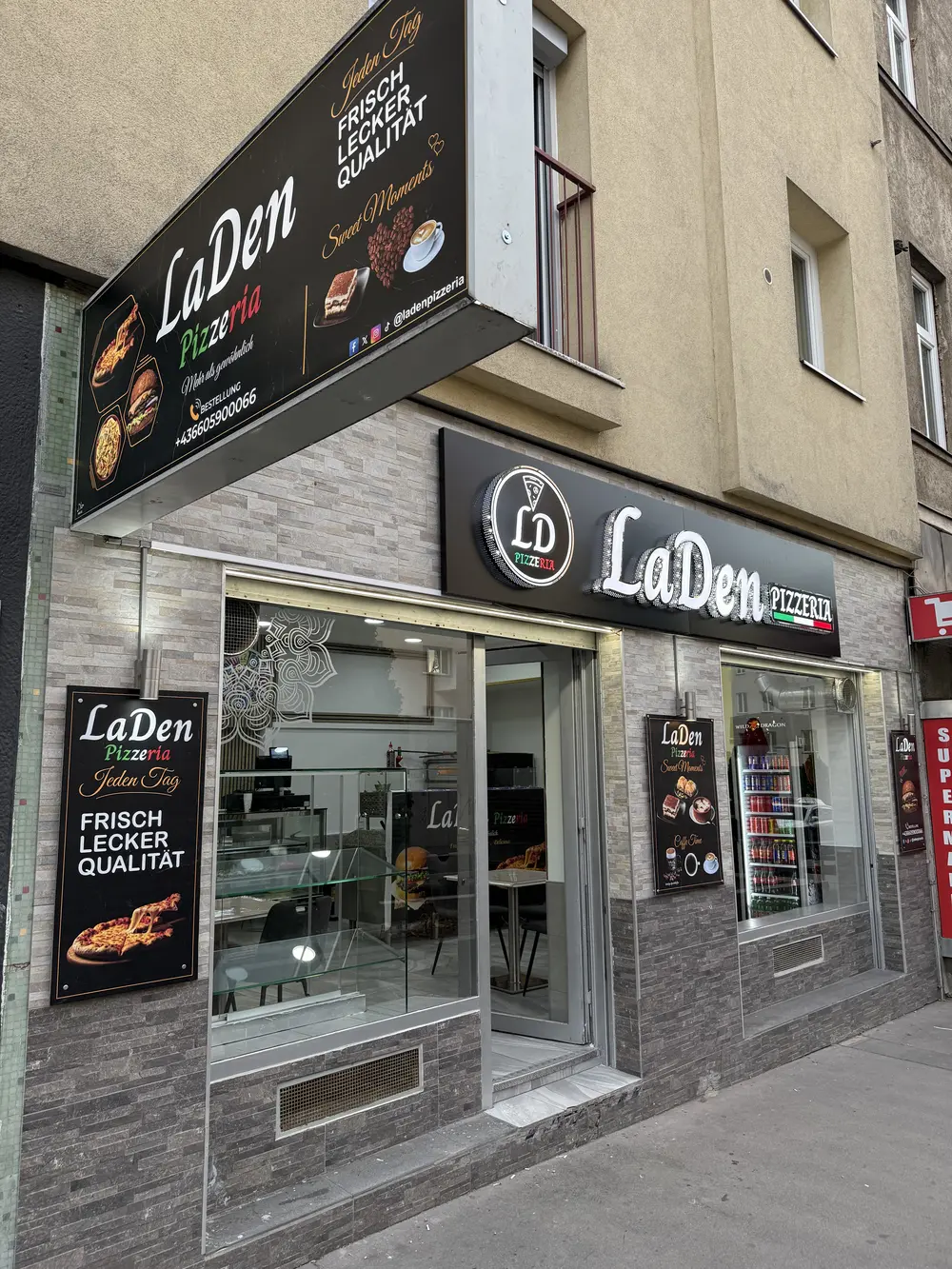 LaDen Pizzeria Eingang